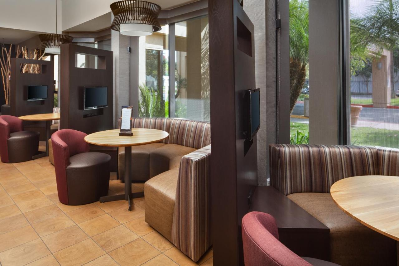 מלון סנטה אנה Courtyard Costa Mesa South Coast Metro מראה חיצוני תמונה